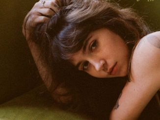 Clairo - Slow Dance