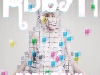 Robyn - Dancing On My Own